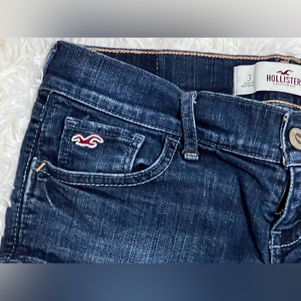Hollister Denim Shorts - Picture 5 of 5